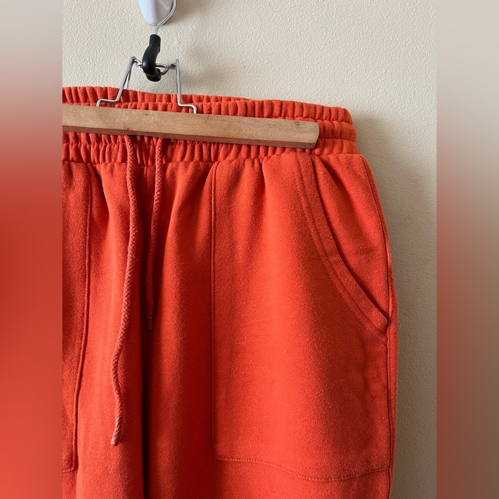 Universal Thread Matching Sweatpants Set - Picture 8 of 12